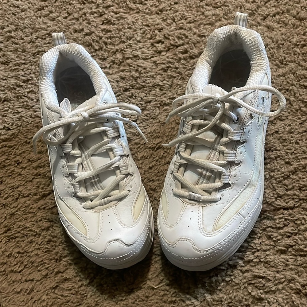 Vintage Sketchers Ladies white Shape Ups Sz 8.5